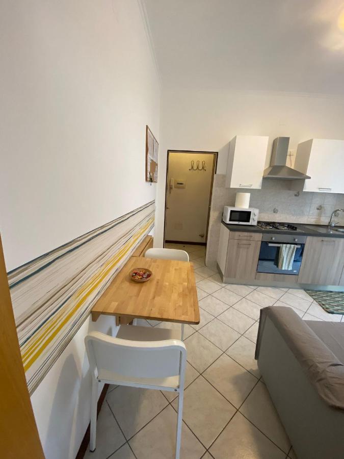 Little And Cozy Flat Near Venice Marghera Exteriör bild
