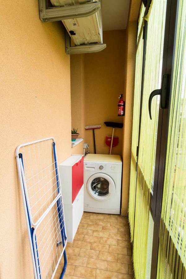 Little And Cozy Flat Near Venice Marghera Exteriör bild